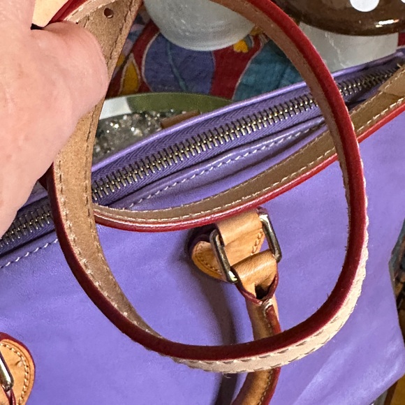 EUC Dooney & Bourke Dillon Double Pocket Satchel Crossbody in Lavender. - Picture 11 of 13
